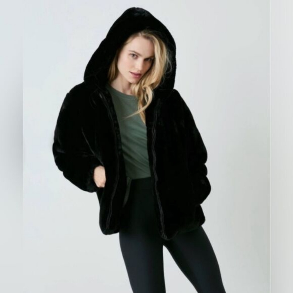Apparis Pipa black faux fur bomber jacket with hood size small NEW